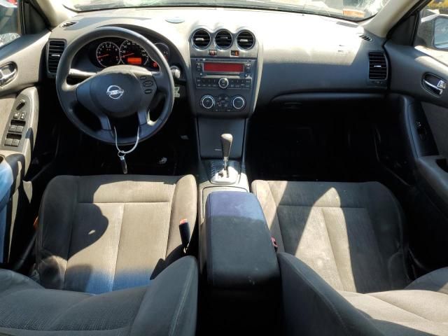 2010 Nissan Altima Base