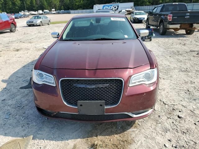 2016 Chrysler 300C