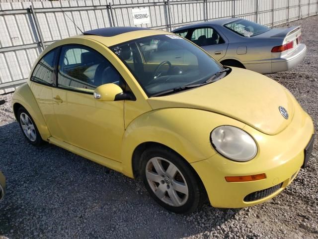 2007 Volkswagen New Beetle 2.5L Option Package 1