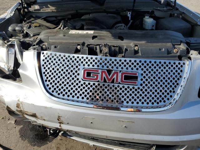 2013 GMC Yukon XL K1500 SLT