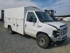 2017 Ford Econoline E350 Super Duty Cutaway Van