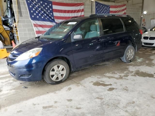 2006 Toyota Sienna CE