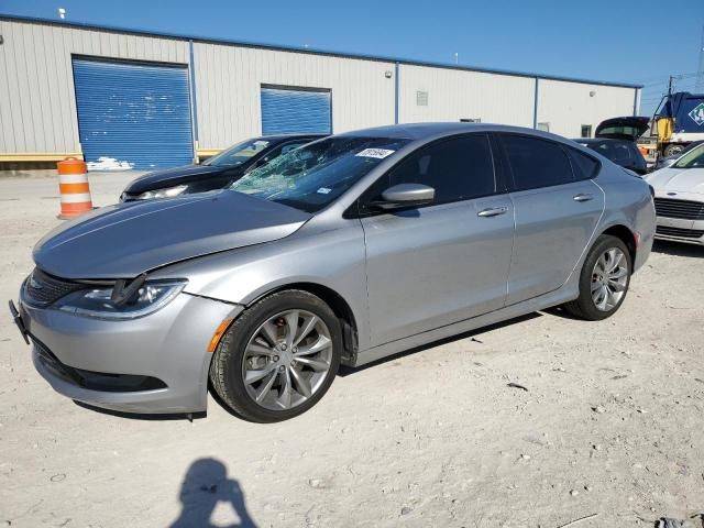 2016 Chrysler 200 S