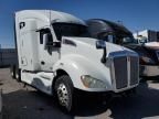 2018 Kenworth Construction T680