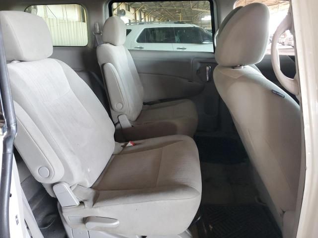 2013 Nissan Quest S