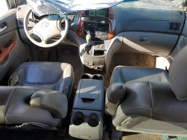 2006 Toyota Sienna XLE