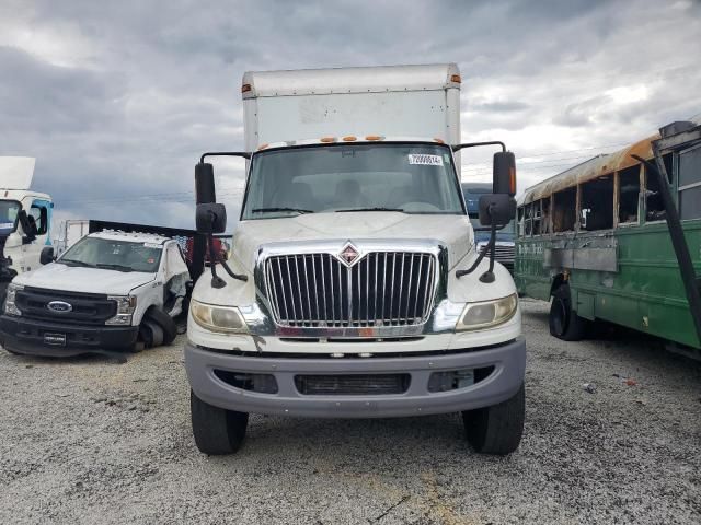 2013 International 4000 4300 LP