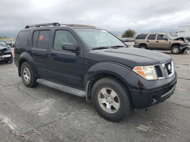 2006 Nissan Pathfinder LE