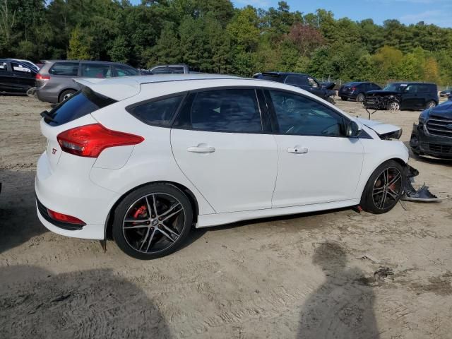 2016 Ford Focus ST