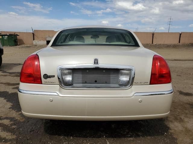 2003 Lincoln Town Car Cartier