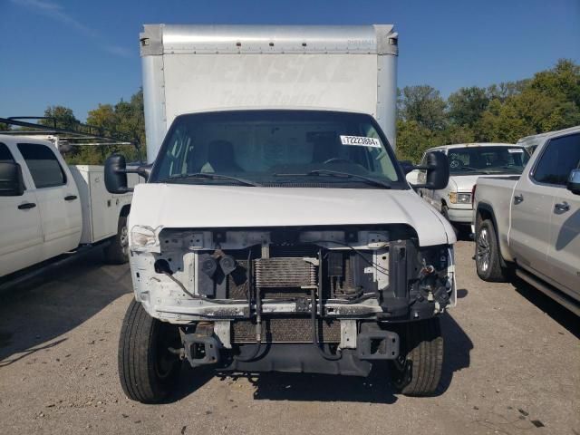 2019 Ford Econoline E350 Super Duty Cutaway Van
