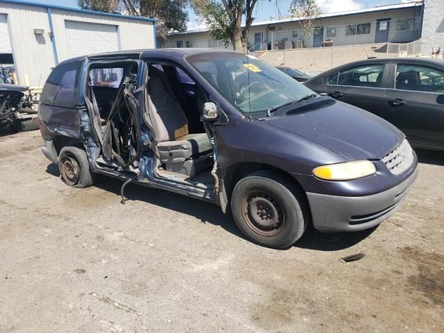 2000 Chrysler Voyager