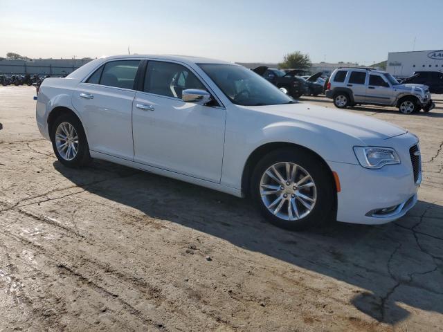 2016 Chrysler 300C