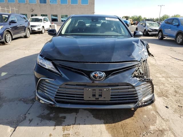 2022 Toyota Camry LE