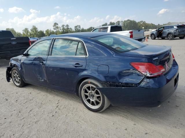 2005 Toyota Avalon XL