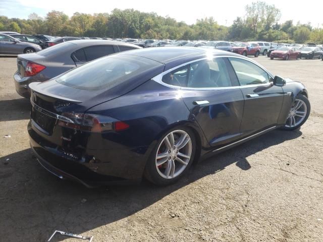 2014 Tesla Model S