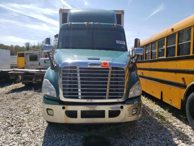 2014 Freightliner Cascadia 113