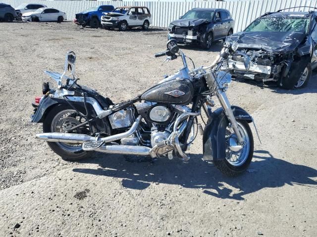 2015 Harley-Davidson Flstc Heritage Softail Classic