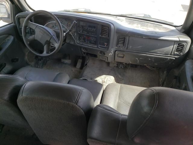 2004 GMC Sierra C2500 Heavy Duty