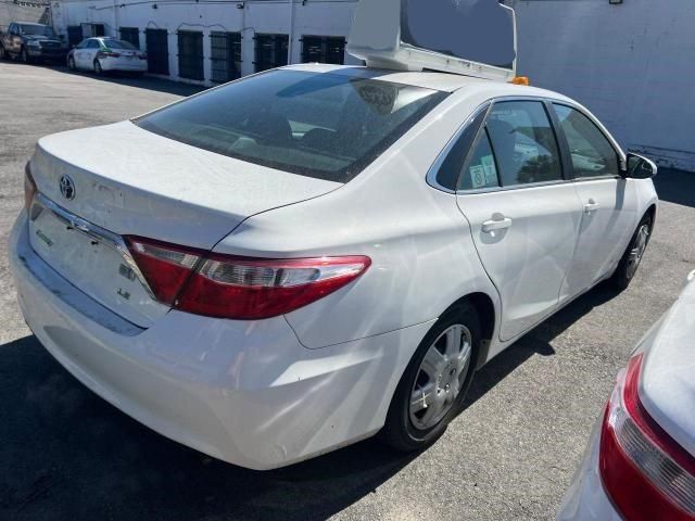 2015 Toyota Camry Hybrid