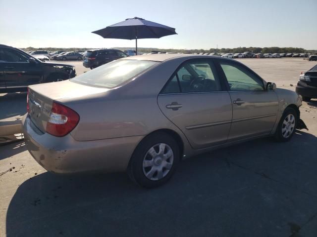 2004 Toyota Camry LE