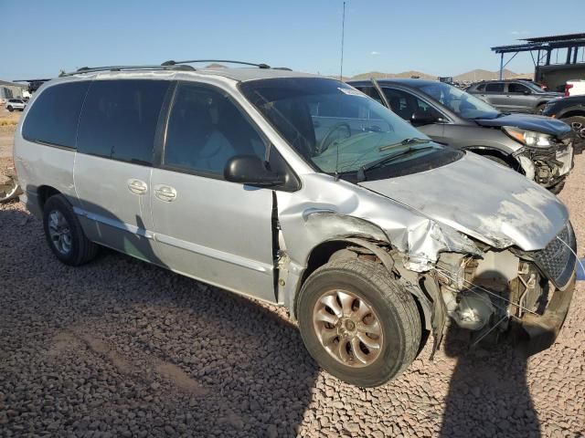 2000 Chrysler Town & Country LX