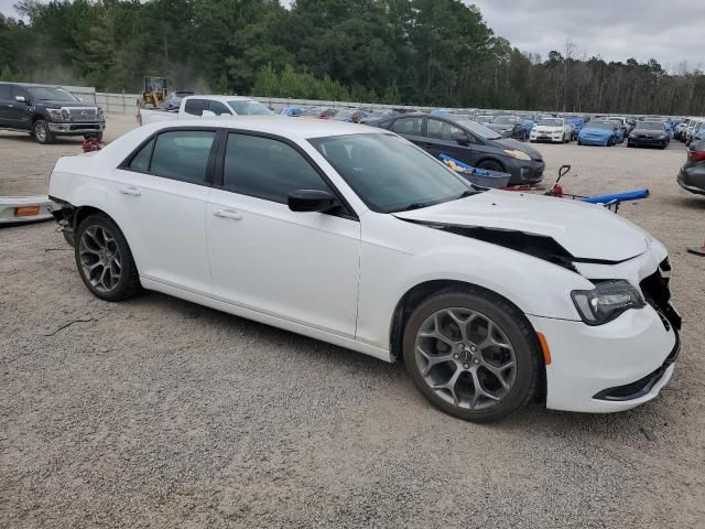 2018 Chrysler 300 Touring