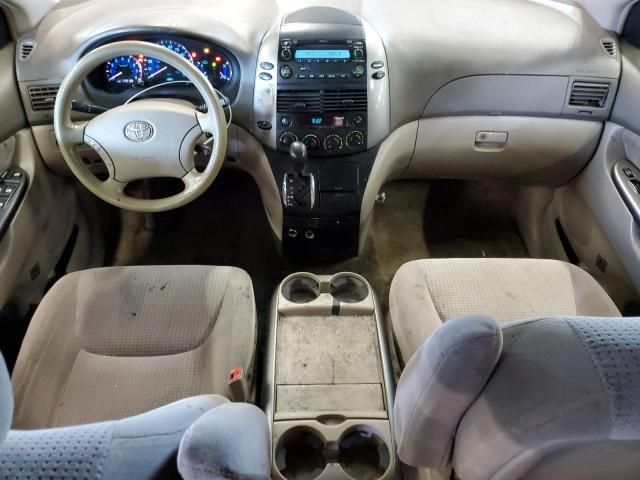 2008 Toyota Sienna CE