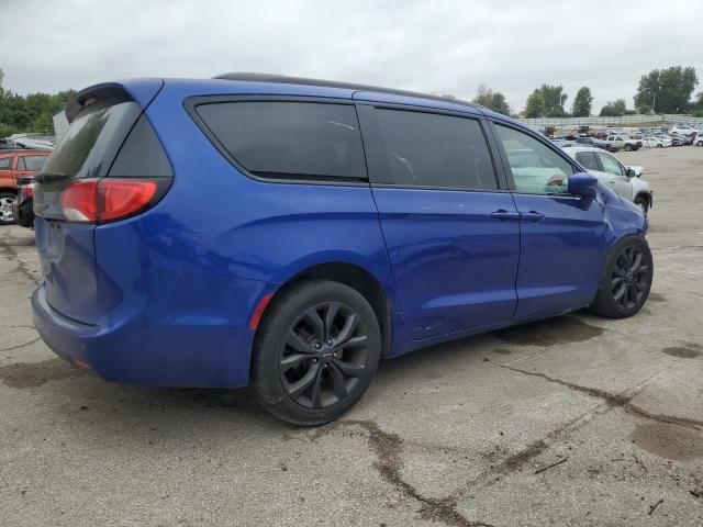 2019 Chrysler Pacifica Touring L Plus