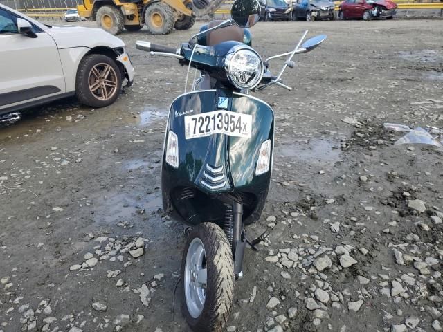 2020 Vespa GTS 300