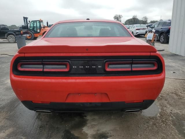 2022 Dodge Challenger SXT