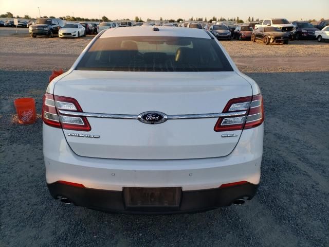 2016 Ford Taurus SEL