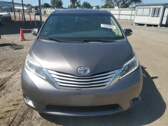 2015 Toyota Sienna XLE