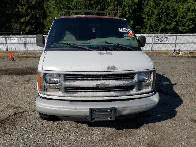 2000 Chevrolet Express G2500