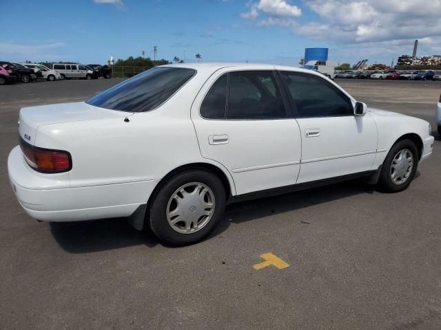 1992 Toyota Camry LE