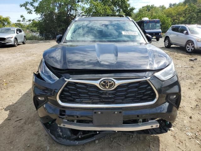 2023 Toyota Highlander L