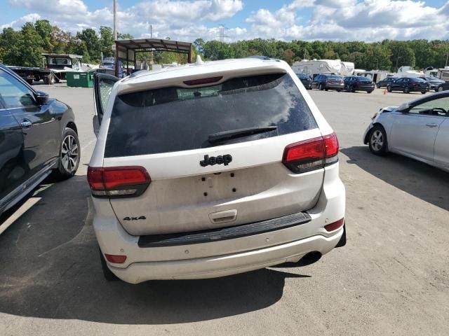 2022 Jeep Grand Cherokee Laredo E