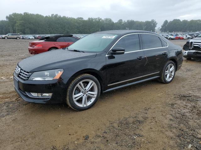 2013 Volkswagen Passat SEL