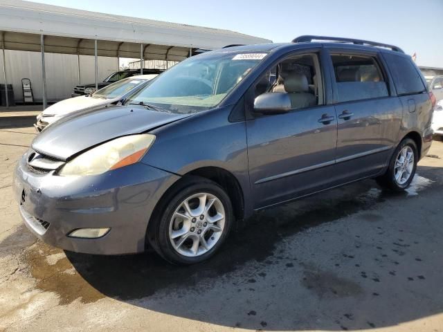 2006 Toyota Sienna XLE