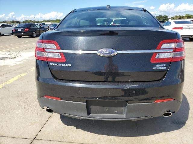 2016 Ford Taurus SEL