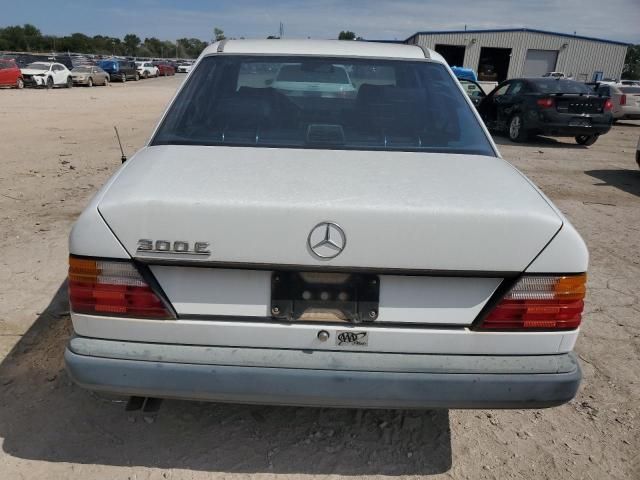 1987 Mercedes-Benz 300 E