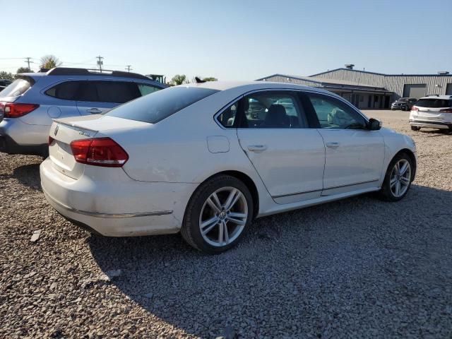 2015 Volkswagen Passat SEL