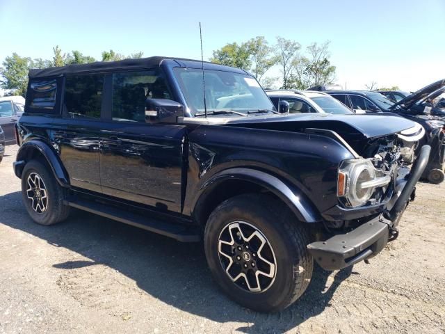 2021 Ford Bronco Base