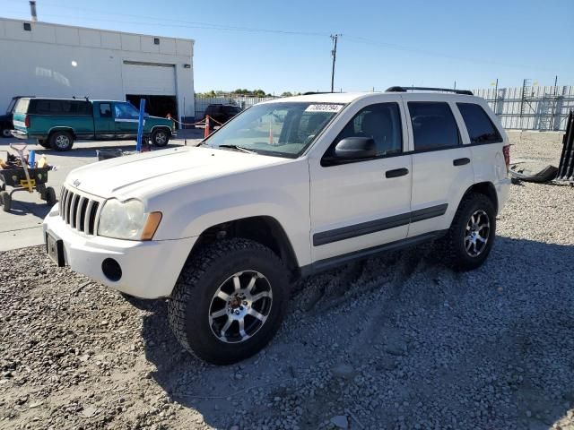 2005 Jeep Grand Cherokee Laredo