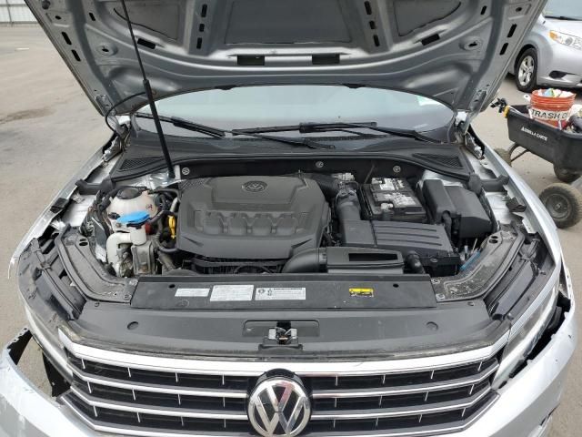 2018 Volkswagen Passat SEL Premium