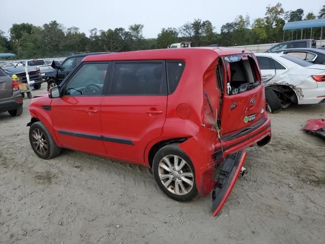 2013 KIA Soul +