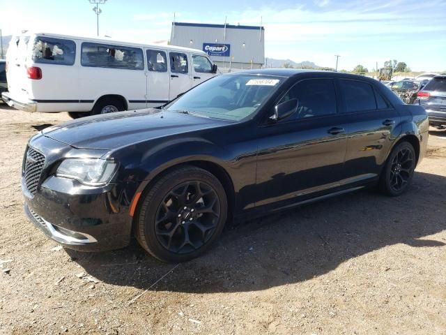 2021 Chrysler 300 Touring