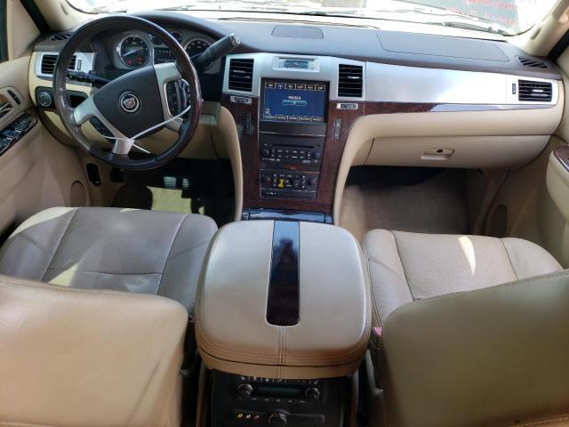 2011 Cadillac Escalade Luxury