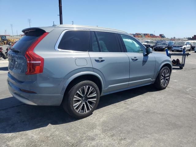 2022 Volvo XC90 T5 Momentum