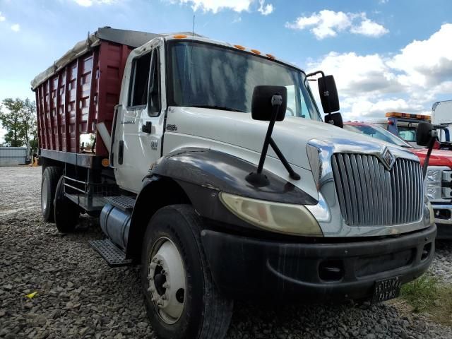 2002 International 4000 4300